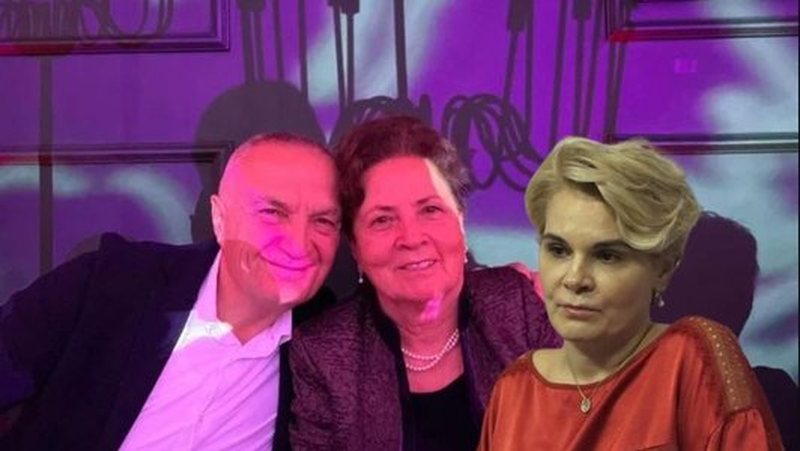 Mamaja ime dhe mamaja e Monikës Mamaja ime dhe mamaja e Monikës