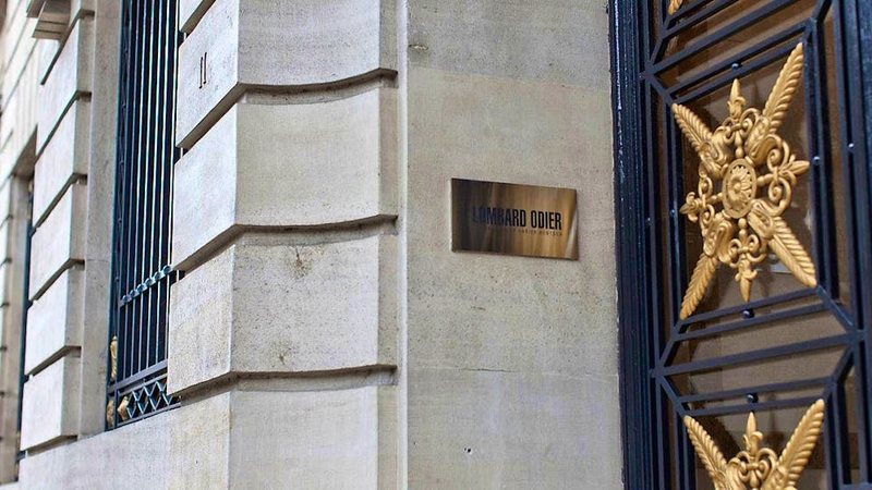 Një ndër bankat më të vjetra në Zvicër, nën akuzë për pastrim parash Një ndër bankat më të vjetra në Zvicër, nën akuzë për pastrim parash