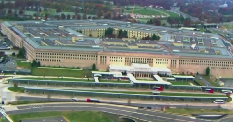 Spastrimi i gjeneralëve, Trump krijon ekipin për të larguar drejtuesit e Pentagonit Spastrimi i gjeneralëve, Trump krijon ekipin për të larguar drejtuesit e Pentagonit