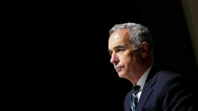 Ultranacionalisti pro rus Calin Georgescu fiton raundin e parë të presidencialeve në Rumani Ultranacionalisti pro rus Calin Georgescu fiton raundin e parë të presidencialeve në Rumani