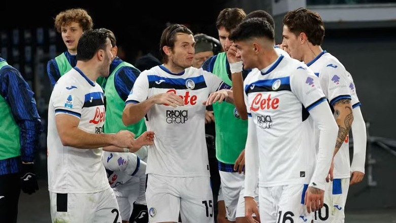 GOLAT/ Atalanta me Gjimshitin në fushë mposht Romën 0-2 dhe sheh ëndrra titulli! Kryeqytetasit në krizën që s’ndodhte prej 16 vitesh GOLAT/ Atalanta me Gjimshitin në fushë mposht Romën 0-2 dhe sheh ëndrra titulli! Kryeqytetasit në krizën që s’ndodhte prej 16 vitesh