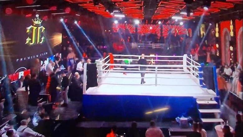 VIDEO/ Skenë e shëmtuar në Tiranë! Boksieri serb del në ring me këngën anti-shqiptare: Koçi e hedh ‘K.O.’ VIDEO/ Skenë e shëmtuar në Tiranë! Boksieri serb del në ring me këngën anti-shqiptare: Koçi e hedh ‘K.O.’