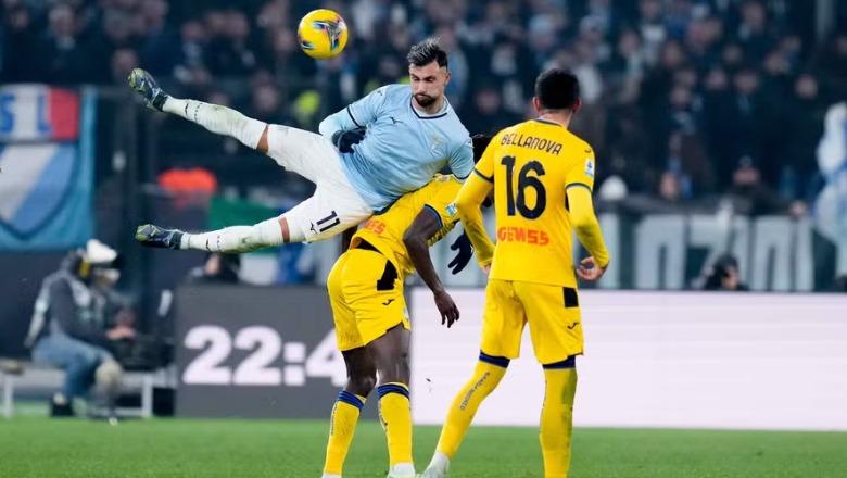Serie A/ Atalanta e Gjimshitit shpëton 1 pikë në fund ndaj Lazios dhe rikthehet në krye të klasifikimit Serie A/ Atalanta e Gjimshitit shpëton 1 pikë në fund ndaj Lazios dhe rikthehet në krye të klasifikimit