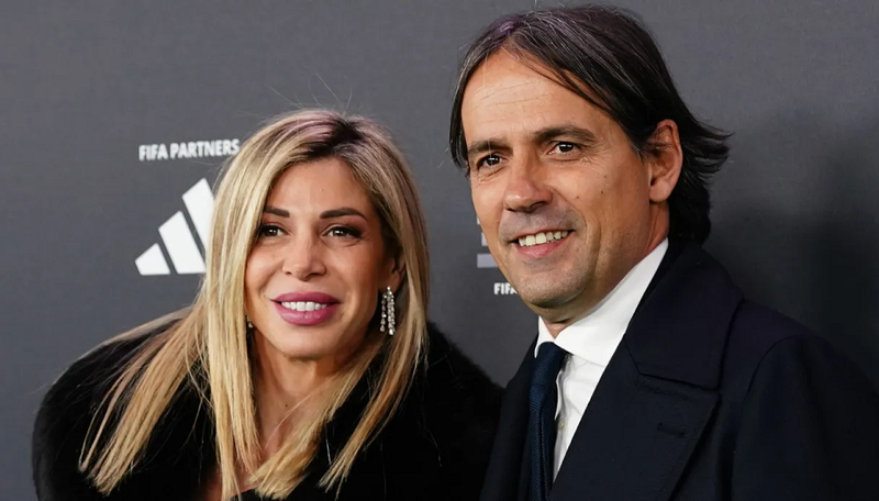 Shtiret si Simone Inzaghi në rrjetet sociale, denoncimi i gruas së tij: Iu shkruan shumë vajzave… Shtiret si Simone Inzaghi në rrjetet sociale, denoncimi i gruas së tij: Iu shkruan shumë vajzave…