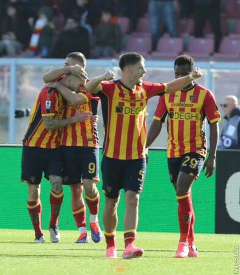 Gjeometri dhe personalitet, Lecce shijon talentin kuqezi Medon Berisha Gjeometri dhe personalitet, Lecce shijon talentin kuqezi Medon Berisha