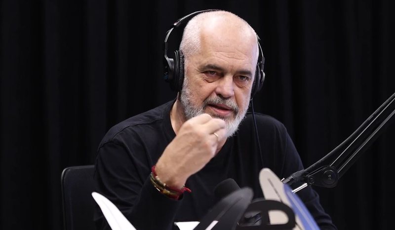 VIDEO/ “Pyesin sa është rroga, por s’bëjnë llogaritë se sa u ngelet”! Rama: Italia është vështirësuar shumë, me 1500 euro pagë s’jeton dot VIDEO/ “Pyesin sa është rroga, por s’bëjnë llogaritë se sa u ngelet”! Rama: Italia është vështirësuar shumë, me 1500 euro pagë s’jeton dot