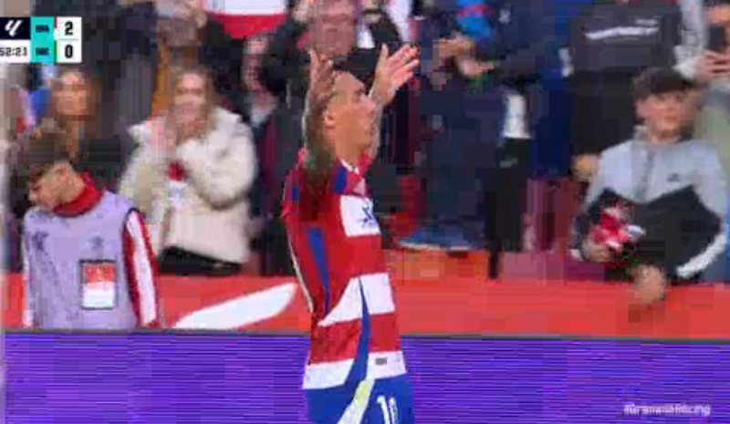 VIDEO/ Tani është i vetmi në historinë e Granadës! Myrto Uzuni thyen rekordin me dy gola ndaj kryesuesve të Rejsing Santander VIDEO/ Tani është i vetmi në historinë e Granadës! Myrto Uzuni thyen rekordin me dy gola ndaj kryesuesve të Rejsing Santander