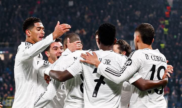 Gola dhe spektakël, Reali shkëlqen në Bergamo, thyen 3-2 Atalantan, fitojnë edhe Bayern, PSG e Liverpool. Leverkusen “fik” Inter në fund Gola dhe spektakël, Reali shkëlqen në Bergamo, thyen 3-2 Atalantan, fitojnë edhe Bayern, PSG e Liverpool. Leverkusen “fik” Inter në fund