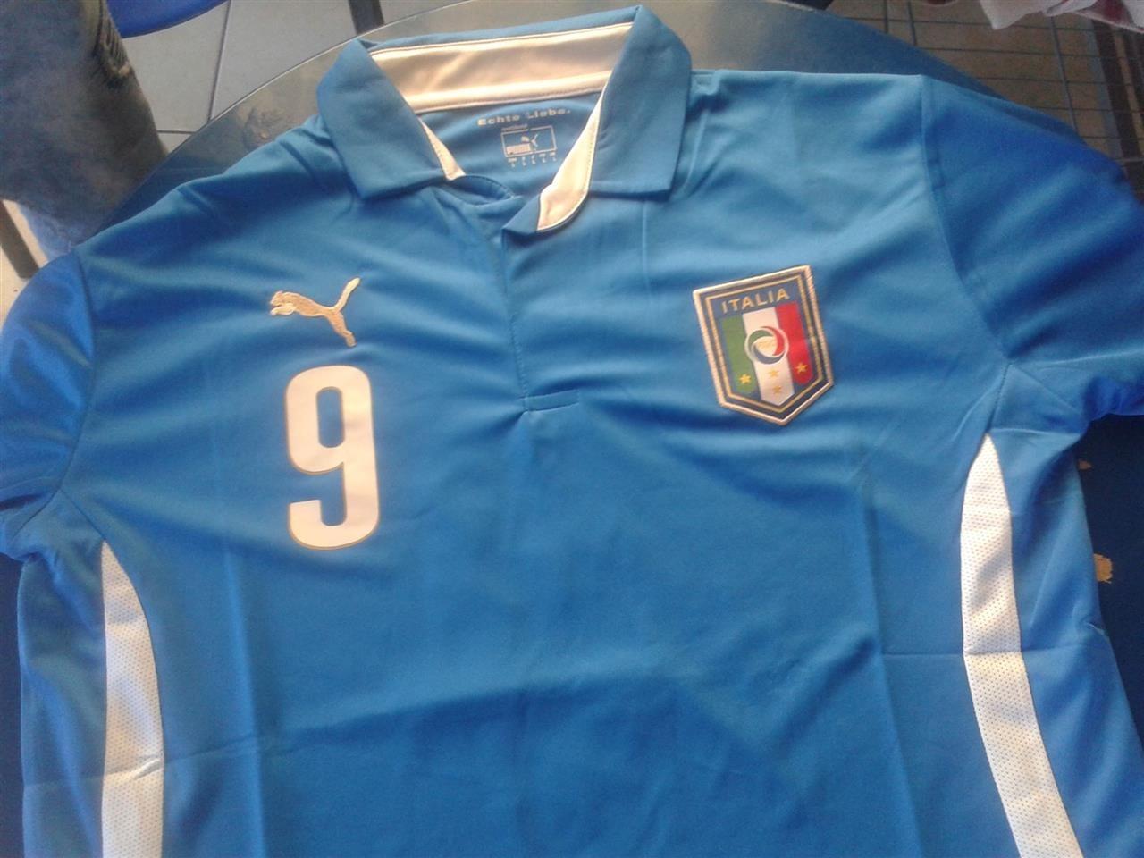 Spanjë/ Futën në Evropë 2 mijë tonë veshje sportive të falsifikuara, EUROPOL çmonton organizatën kineze, 73 të arrestuar! Sekuestrohet 12,5 mln euro mall Spanjë/ Futën në Evropë 2 mijë tonë veshje sportive të falsifikuara, EUROPOL çmonton organizatën kineze, 73 të arrestuar! Sekuestrohet 12,5 mln euro mall