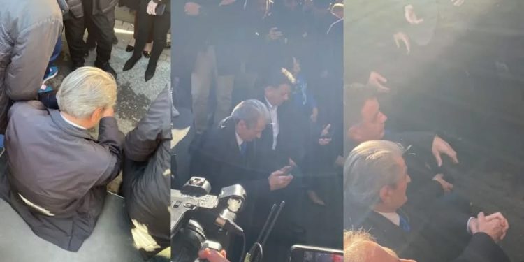 Berisha i zuri vendin me dhunë Dendias-it, reagon “copa” e PD-së, Rithemelimi: “Karrige e xanun” i takonte atij, si ish-president dhe ish-kryeministër Berisha i zuri vendin me dhunë Dendias-it, reagon “copa” e PD-së, Rithemelimi: “Karrige e xanun” i takonte atij, si ish-president dhe ish-kryeministër