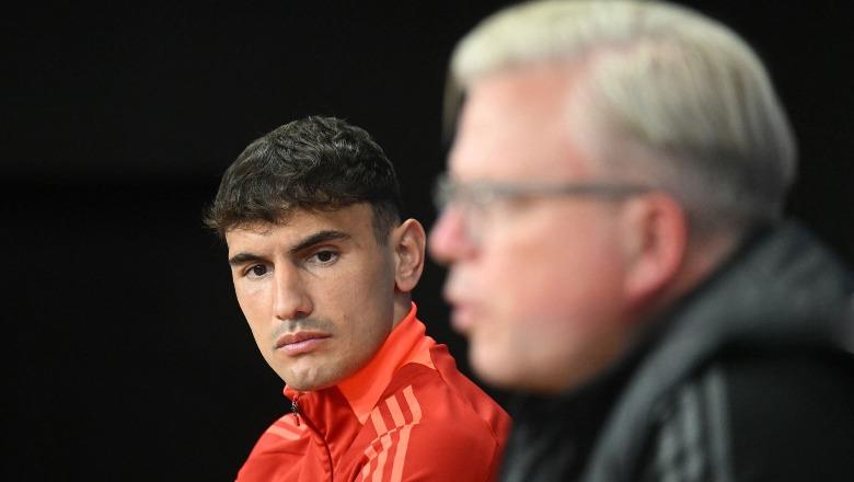 Sfidon Interin në Pragë, Qazim Laçi: S’kam folur me Asllanin, jam tifoz i Milanit Sfidon Interin në Pragë, Qazim Laçi: S’kam folur me Asllanin, jam tifoz i Milanit