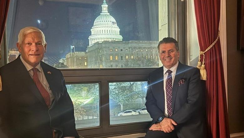 Nuk shkoi në gjyqin për masakrën e Gërdecit se ‘ishte sëmurë dhe po ekzaminohej në SHBA’, Mediu zbulon vetë gënjeshtrën: Më ftuan për inaugurimin e Trump, fola dhe për Berishën Nuk shkoi në gjyqin për masakrën e Gërdecit se ‘ishte sëmurë dhe po ekzaminohej në SHBA’, Mediu zbulon vetë gënjeshtrën: Më ftuan për inaugurimin e Trump, fola dhe për Berishën