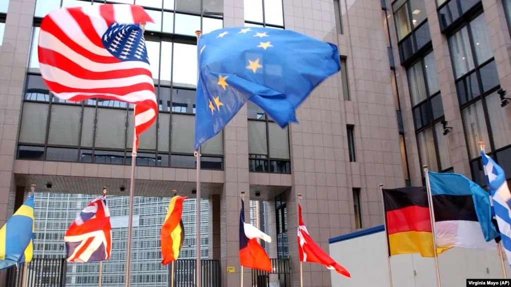 Reagime të ashpra ndaj qeverisë së Kosovës nga BE dhe vendet e “QUINTI”: Mbylljen e institucioneve serbe në menyrë arbitrare do të ndikojë në vendimin për të mos i hequr masat ndëshkuese ndaj Kosovës Reagime të ashpra ndaj qeverisë së Kosovës nga BE dhe vendet e “QUINTI”: Mbylljen e institucioneve serbe në menyrë arbitrare do të ndikojë në vendimin për të mos i hequr masat ndëshkuese ndaj Kosovës