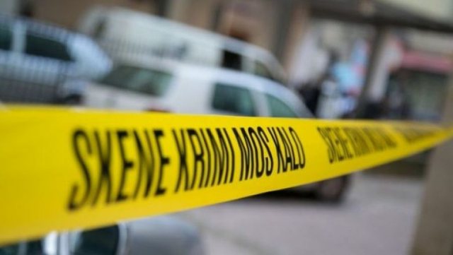 Zbardhet skeda kriminale e 30-vjeçarit që u vra sot në afërsi të Vlorës Zbardhet skeda kriminale e 30-vjeçarit që u vra sot në afërsi të Vlorës