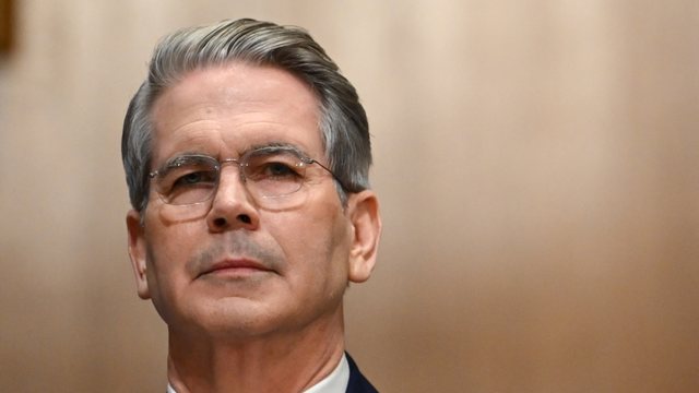 Ish shefi i investimeve të SOROS, Scott Bessen-t  konfirmohet nga senati në detyrën e Sekretarit të Thesarit të Trump