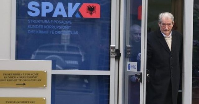 Berisha nesër përballë SPAK, paralelisht të hënën në GJKKO vendoset nëse dosja do të kalojë ose jo për gjykim Berisha nesër përballë SPAK, paralelisht të hënën në GJKKO vendoset nëse dosja do të kalojë ose jo për gjykim