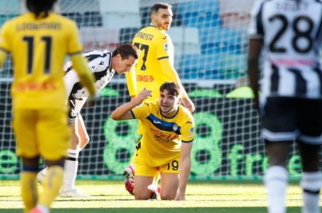 Mediat italiane vlerësojnë Gjimshitin: Heroik, pas dëmtimit në kokë dha maksimumin