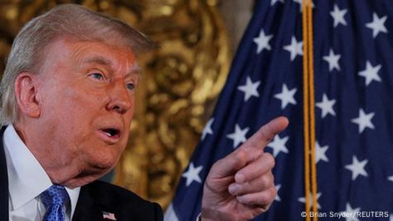 Donald Trump paralajmëron dëbime masive nga SHBA, por ky plan rrezikon t’i kthehet në bomerang Donald Trump paralajmëron dëbime masive nga SHBA, por ky plan rrezikon t’i kthehet në bomerang