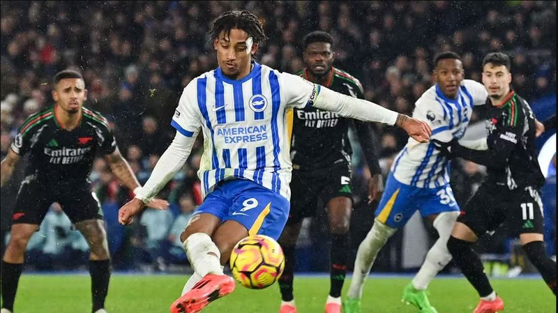 Arsenal i rikthehet barazimeve, ndalet nga Brighton Arsenal i rikthehet barazimeve, ndalet nga Brighton