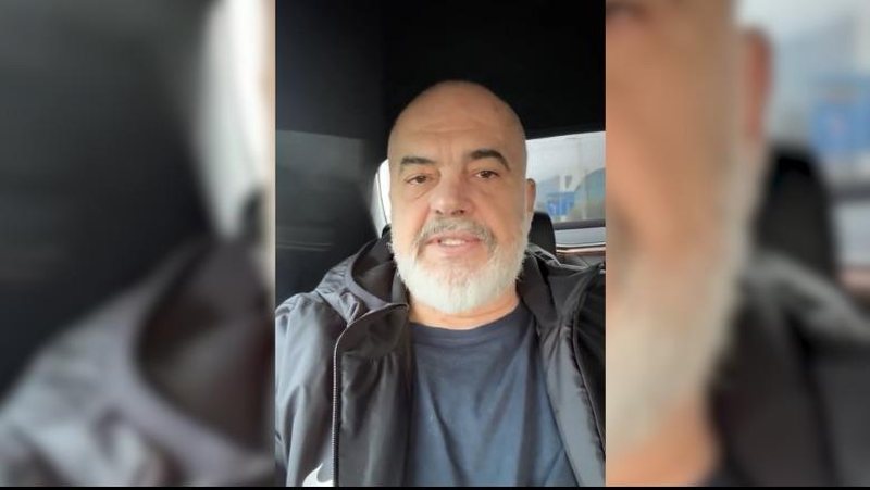 “Ca katranë të pacipë ofrojnë qilima fluturues për pensionistët”, Rama: PS dy bonuse në vit! S’e harrojnë kush e bëri Shqipërinë lesh e li “Ca katranë të pacipë ofrojnë qilima fluturues për pensionistët”, Rama: PS dy bonuse në vit! S’e harrojnë kush e bëri Shqipërinë lesh e li