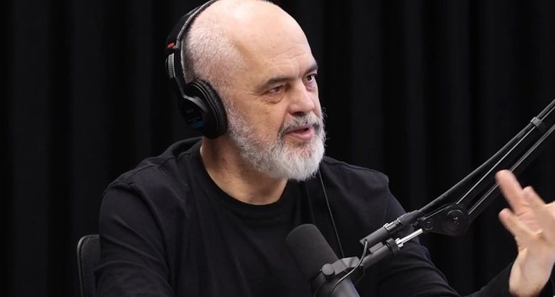 VIDEO/ “Unë jam vetëm luftë”, Rama në “Flasim”: E dashuroj paqen, por nuk e gjej! VIDEO/ “Unë jam vetëm luftë”, Rama në “Flasim”: E dashuroj paqen, por nuk e gjej!