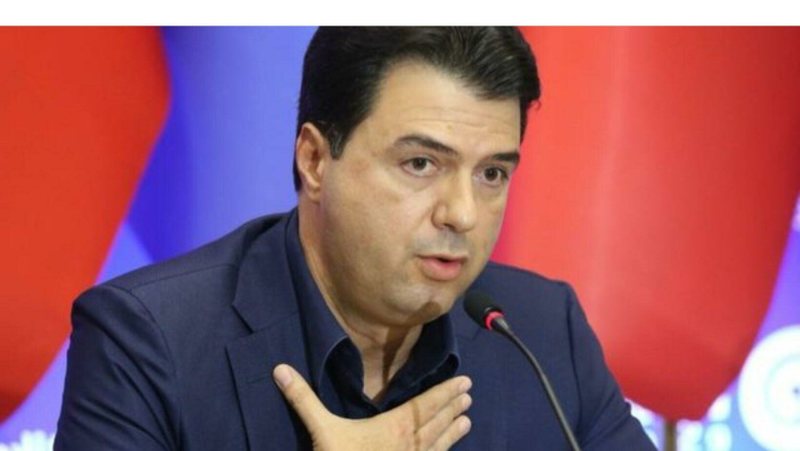 Ish-drejtori i Policisë: Basha nuk shmanget dot nga përgjegjësia mbi 21 Janarin Ish-drejtori i Policisë: Basha nuk shmanget dot nga përgjegjësia mbi 21 Janarin