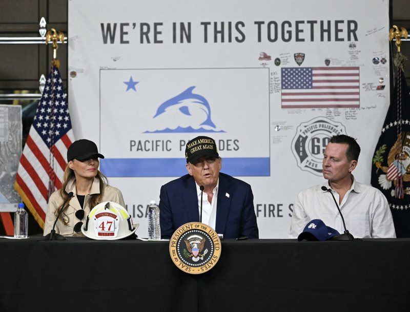 Saliu dhe Kurti e kanë armik! Grenell krah Presidentit Trump në Kaliforni: Njeriu i besuar i momenteve të vështira Saliu dhe Kurti e kanë armik! Grenell krah Presidentit Trump në Kaliforni: Njeriu i besuar i momenteve të vështira