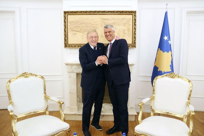 Walker kritikon ashpër procesin gjyqësor ndaj ish-udhëheqësve të UÇK-së në Hagë Walker kritikon ashpër procesin gjyqësor ndaj ish-udhëheqësve të UÇK-së në Hagë