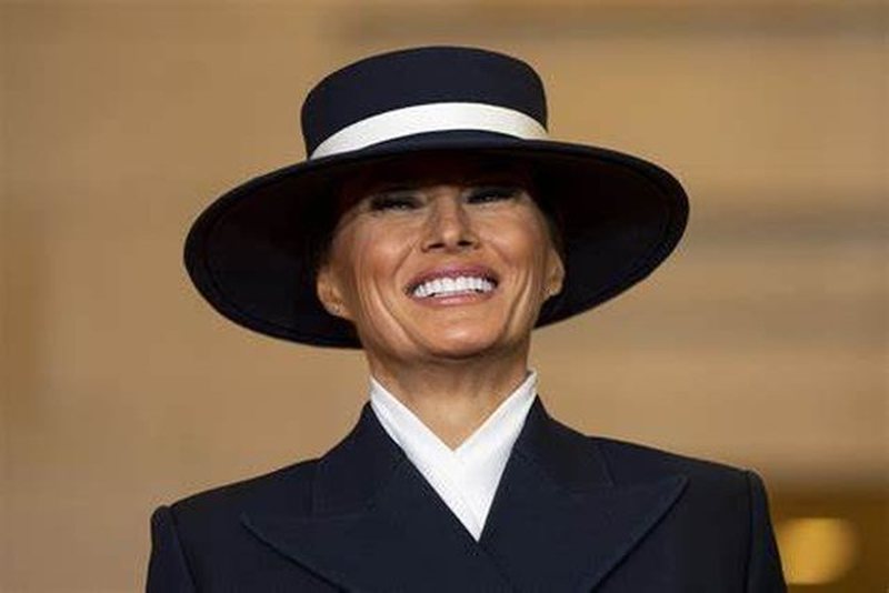 Melania Trump sërish kryefjalë!