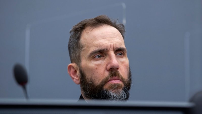 Gjykatësja bllokon përkohësisht publikimin e raportit të prokurorit të Posaçëm për Donald Trumpin Gjykatësja bllokon përkohësisht publikimin e raportit të prokurorit të Posaçëm për Donald Trumpin