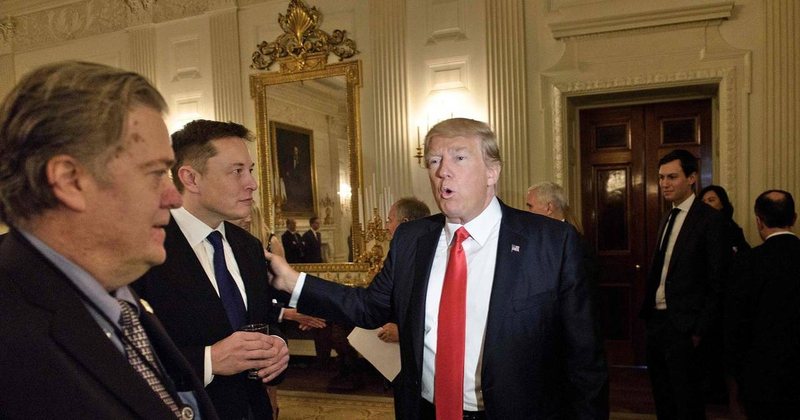 Ish-këshilltari i Trump: Me paratë e Elon Musk do ta kthejmë Evropën në një parajsë populiste Ish-këshilltari i Trump: Me paratë e Elon Musk do ta kthejmë Evropën në një parajsë populiste