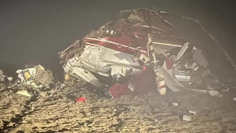 Tragjedi në Itali! Helikopteri rrëzohet brenda kështjellës mesjetare: Tre viktima, mes tyre trashëgimtari i një familje të njohur Tragjedi në Itali! Helikopteri rrëzohet brenda kështjellës mesjetare: Tre viktima, mes tyre trashëgimtari i një familje të njohur