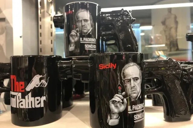 Turizmi “mafioz” në Siçili Turizmi “mafioz” në Siçili