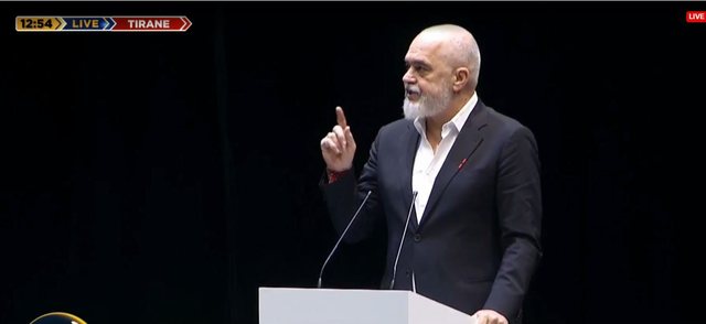 “Opozita ka në krye një buf kënete”! Rama-emigrantëve: Kthejeni votën tuaj në një ulëse me emrin Albania në BE “Opozita ka në krye një buf kënete”! Rama-emigrantëve: Kthejeni votën tuaj në një ulëse me emrin Albania në BE