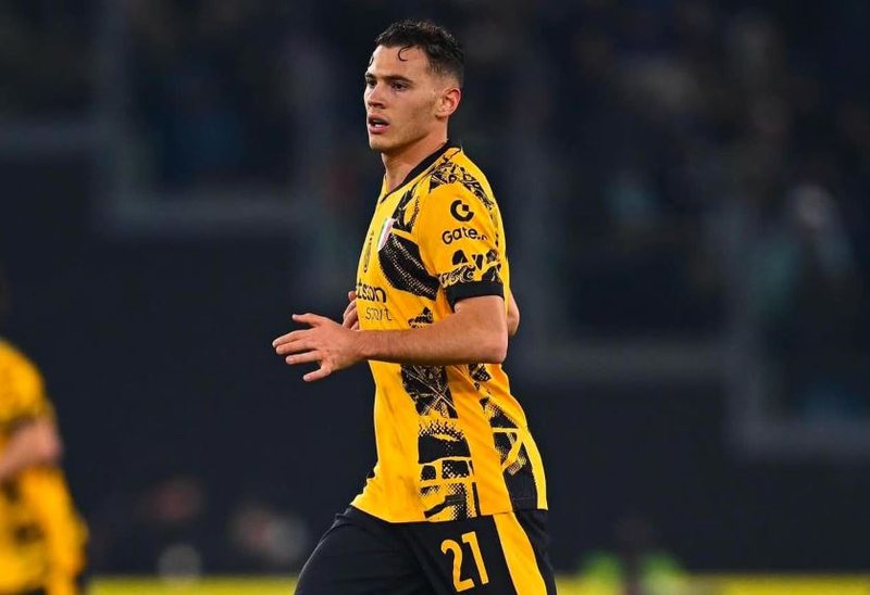 Ikona e Interit e sheh Asllanin larg zikaltërve: I luajti shanset e tij dhe ka bërë të lindin dyshime Ikona e Interit e sheh Asllanin larg zikaltërve: I luajti shanset e tij dhe ka bërë të lindin dyshime