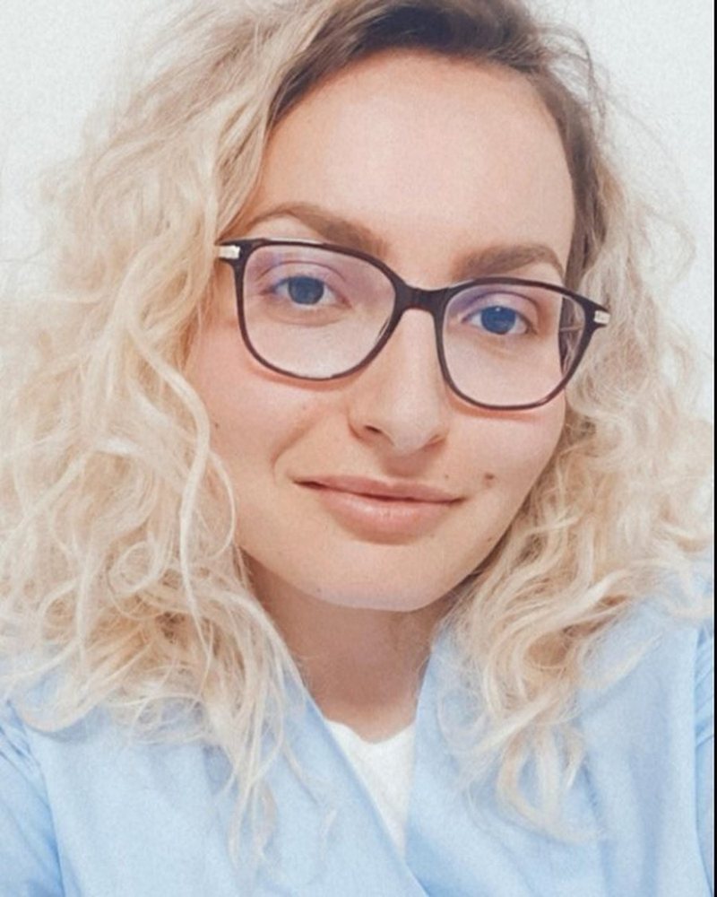 “Lumturia është një vendim” – Kjo është infermieria 28-vjeçare që i dha fund jetës në Elbasan, nënë e dy fëmijëve