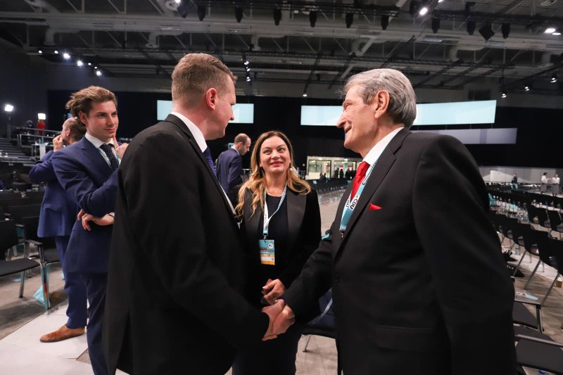 O Sali, gjermani po shikon Albanën, se ka mëndjen tek ty!