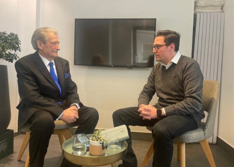 Berisha për gazetën greke: Vasil Bollano dhe Fredi Beleri, dy nga njerëzit më të ndershëm në Shqipëri. Greqisë do i kthej detin që i takon