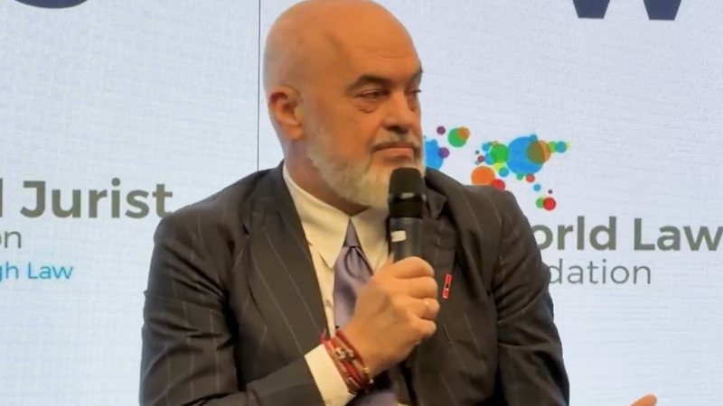 “Ishim si Koreja e Veriut e Europës”! Rama nga Madridi: Duhet të luftonim kundër stigmës që na trajtonte si kriminelë dhe hajdutë “Ishim si Koreja e Veriut e Europës”! Rama nga Madridi: Duhet të luftonim kundër stigmës që na trajtonte si kriminelë dhe hajdutë