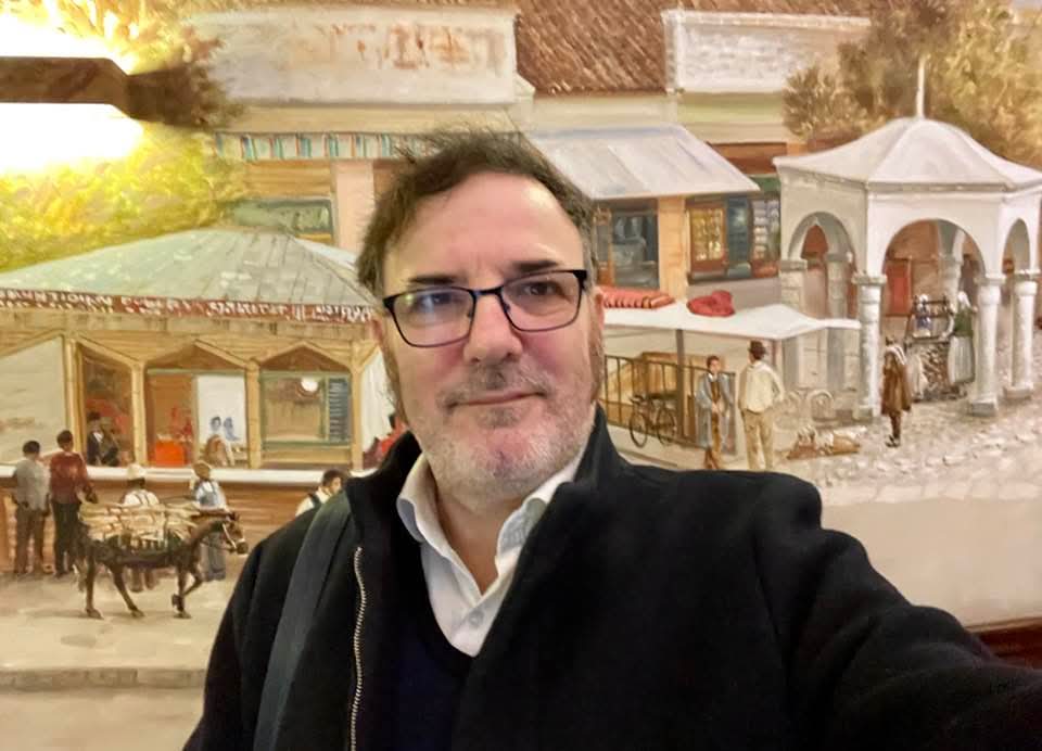 Çfarë kërkon vjehrri i Belind Këlliçit në hollet e Bashkisë së Tiranës pas arrestimit të Veliajt?!