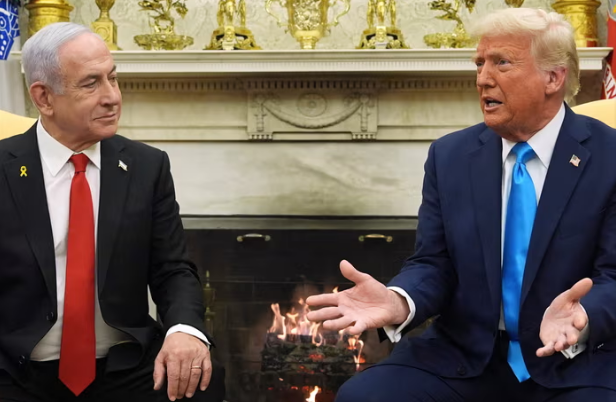 Trump bën thirrje për “zhvendosjen” e përhershme të të gjithë palestinezëve nga Gaza Trump bën thirrje për “zhvendosjen” e përhershme të të gjithë palestinezëve nga Gaza