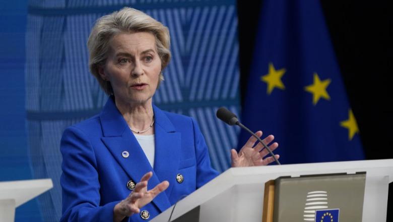 Trump vendosi tarifa doganore prej 25% për automjetet e importuara, reagon BE: Të keqardhur për vendimin, do të kërkojmë zgjidhje të negociuara Trump vendosi tarifa doganore prej 25% për automjetet e importuara, reagon BE: Të keqardhur për vendimin, do të kërkojmë zgjidhje të negociuara