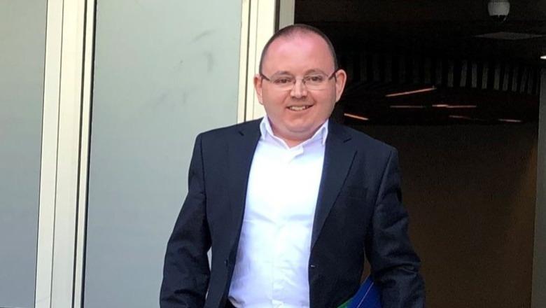 Ilir Yzeiri: Fushatë me hijen e burgut Ilir Yzeiri: Fushatë me hijen e burgut