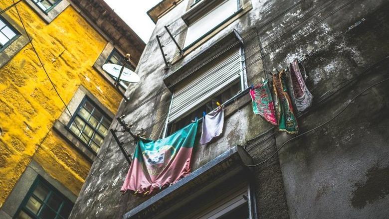 Evropa përballet me krizën e strehimit, BE bën thirrje për masa