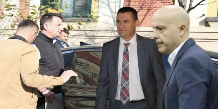 Në fakt prokurorët kanë rënë në kurthin e Veliaj Në fakt prokurorët kanë rënë në kurthin e Veliaj