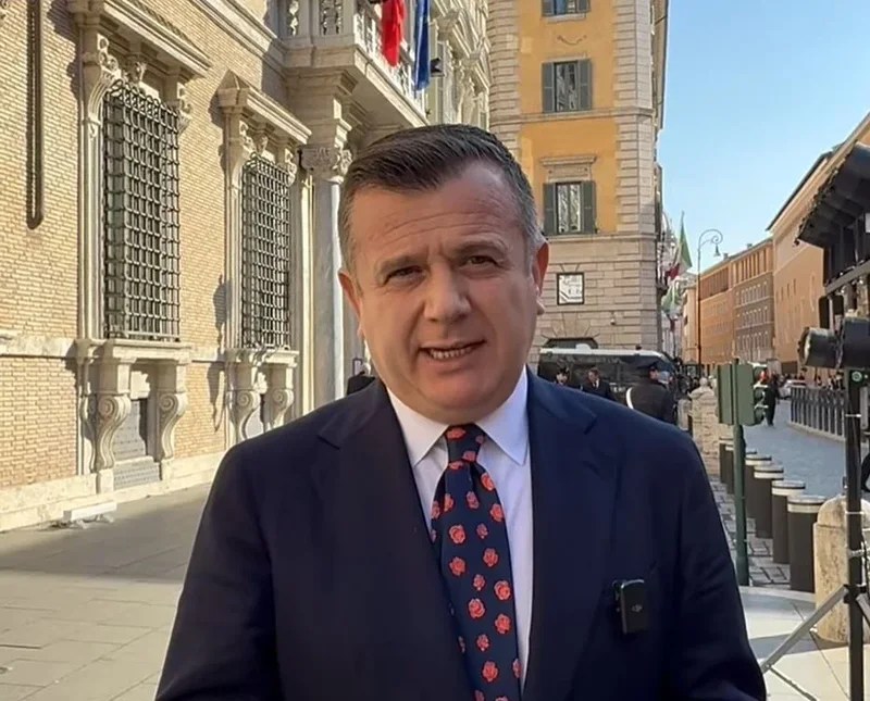 VIDEO/ Lajm i madh për emigrantët: Ratifikohet marrëveshja për pensionet me Italinë! Balla: Përfitojnë 500 mijë bashkëatdhetarë VIDEO/ Lajm i madh për emigrantët: Ratifikohet marrëveshja për pensionet me Italinë! Balla: Përfitojnë 500 mijë bashkëatdhetarë