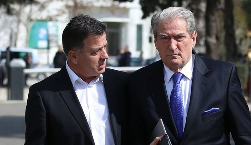 Berisha fut besnikët në listën e mbyllur të Tiranës, zhduken kandidatët më të votuar të Primareve Berisha fut besnikët në listën e mbyllur të Tiranës, zhduken kandidatët më të votuar të Primareve