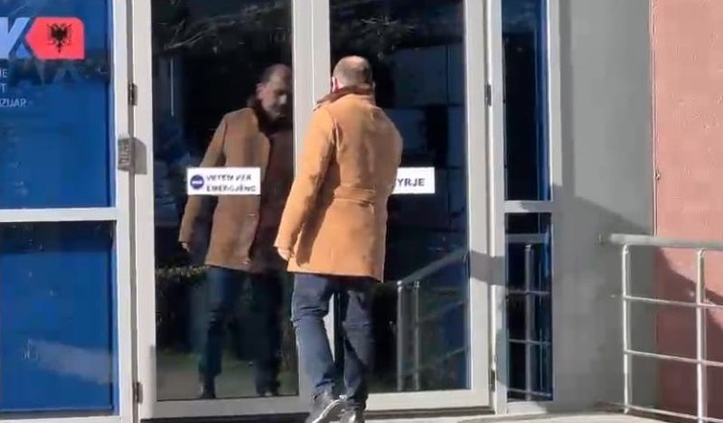 Përsëri dëshon SPAK në luftën e paprecedent ndaj Bashkive të majta: Pas kryetarit të Devollit edhe Kryetari i Libohovës i pafajshëm Përsëri dëshon SPAK në luftën e paprecedent ndaj Bashkive të majta: Pas kryetarit të Devollit edhe Kryetari i Libohovës i pafajshëm