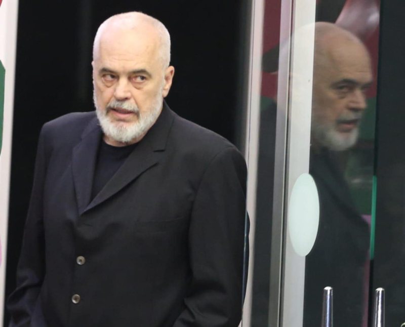 Pesë gratë për të cilat Rama shkeli rregullin e vendosur vetë Pesë gratë për të cilat Rama shkeli rregullin e vendosur vetë