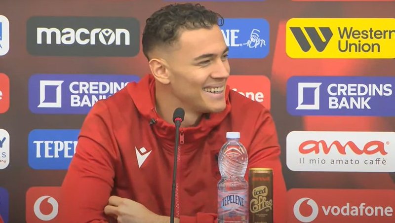 VIDEO/ “Tek Interi tallen me Shqipërinë!” E zbulon Asllani: Më kanë thënë do merrni 6-7 gola dhe do ikni në shtëpi VIDEO/ “Tek Interi tallen me Shqipërinë!” E zbulon Asllani: Më kanë thënë do merrni 6-7 gola dhe do ikni në shtëpi